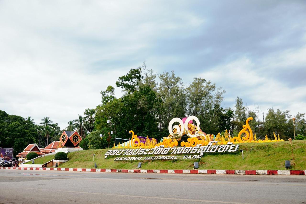 Toon Guesthouse Sukhothai Eksteriør bilde